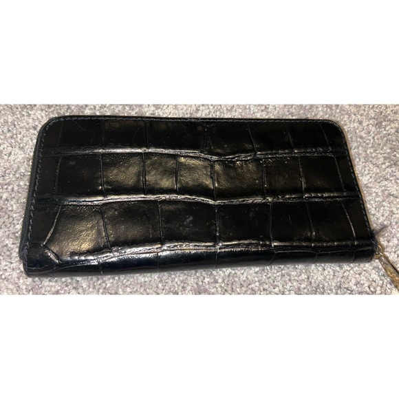 Michael Kors Wallet Croc Embossed Black Zip-around Gold Zipper - Picture 3 of 9
